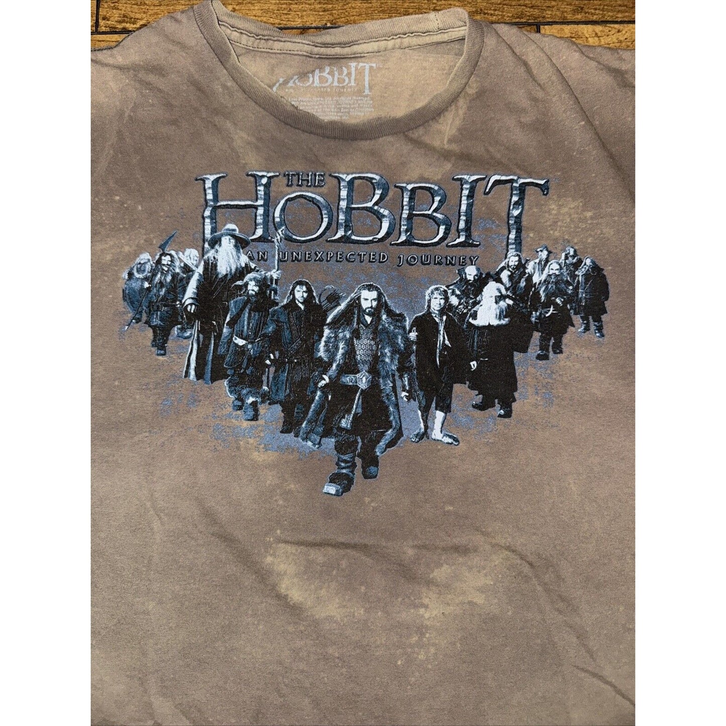 The Hobbit An Unexpected Journey T-Shirt Brown Large 21x25.5 Washed